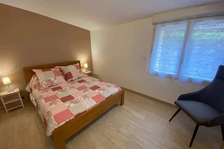 Gîte pour 6 personnes, avec jacuzzi et sauna à Saint-Laurent-d'Olt - 2