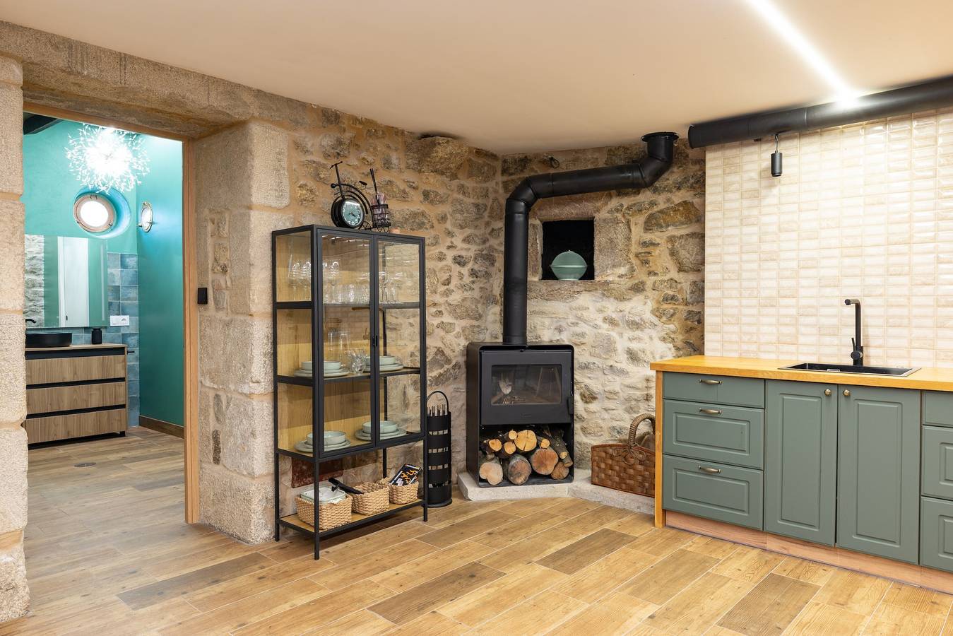 Vakantiehuis 'Vagalume' met bergzicht, wifi en airconditioning, foto 12