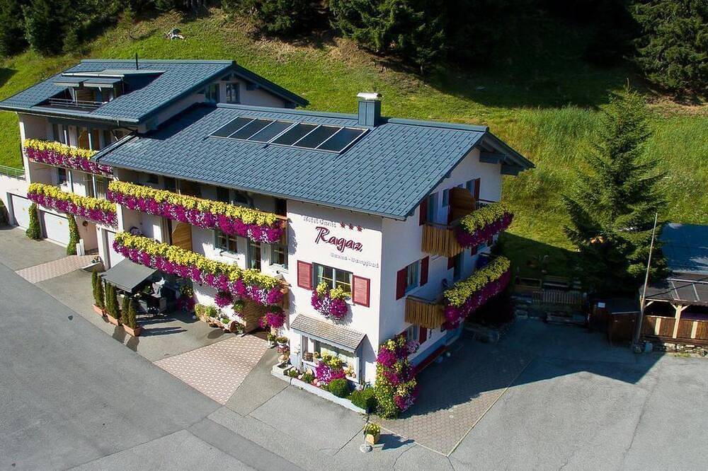 Ganze Wohnung, Doppelzimmer - Hotel Garni Ragaz in Damüls, Bregenzerwald