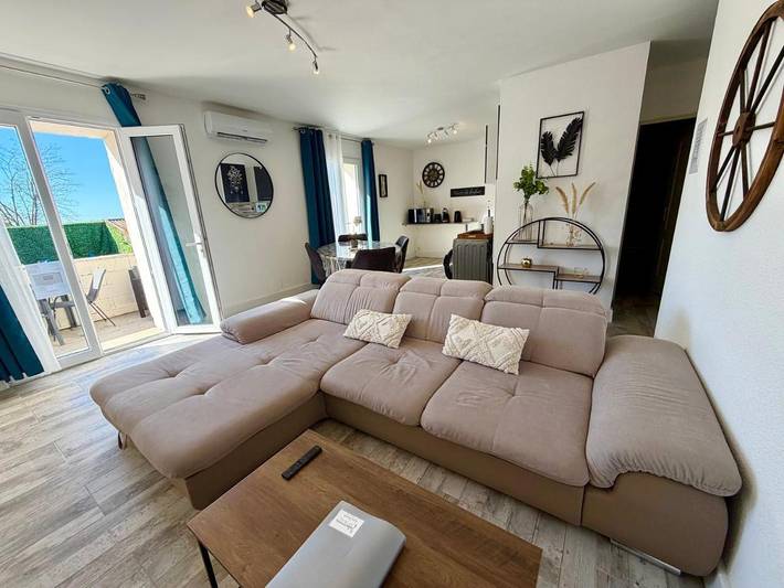 Appartement de vacances pour 4 personnes, avec piscine ainsi que vue et terrasse, animaux acceptés - 1