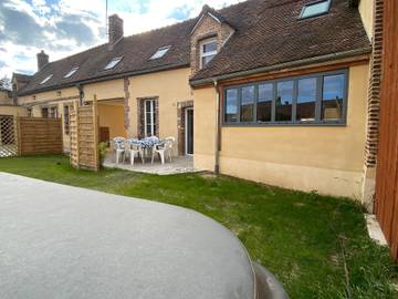 Gîte pour 7 personnes, avec sauna ainsi que jacuzzi et piscine dans Yonne