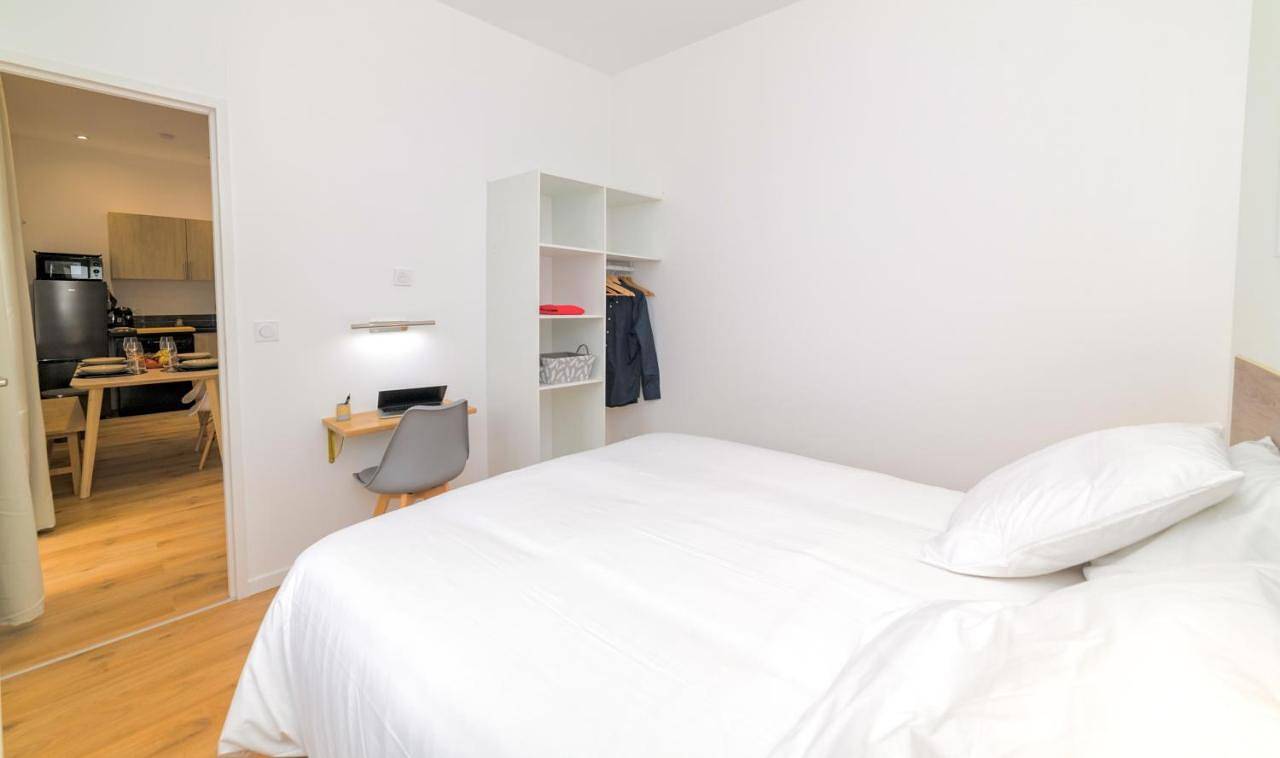 Appartement entier, Two-Bedroom Apartment in Tournus, Région de Mâcon