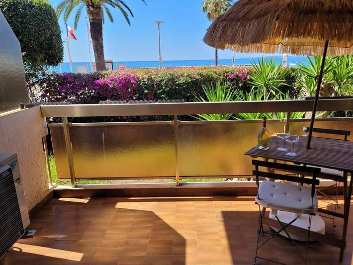 Gîte pour 4 personnes, avec terrasse et vue dans Plage de l'Esplanade-des-Goëlands - 2