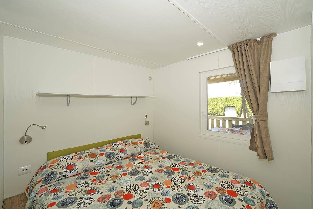 Ferienpark Butterfly Mobilehome Nabucco Deluxe S für 6 Personen in Peschiera del Garda, Montañas Garda