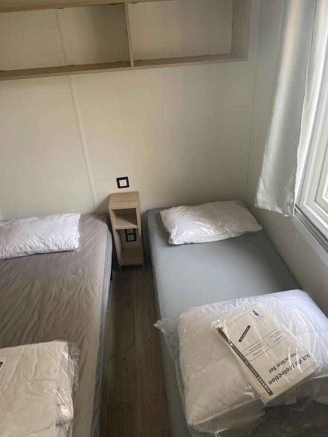 Camping pour 6 personnes, avec piscine et terrasse dans Narbonne Plage - 2