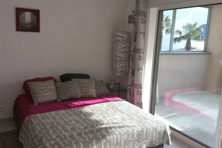 Gîte pour 4 personnes, avec terrasse dans Plage des Sablettes - 4