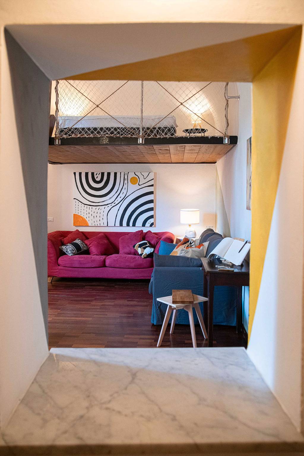 Entire apartment, 'Borghetto House - Pisa' Apartment with Private Terrace and Wi-Fi in Pisa, Italian Riviera