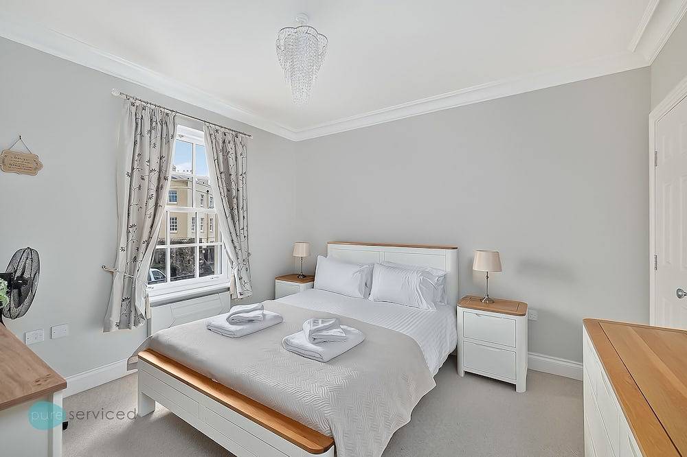 3 Bed - The Boundary by Smart Welcomes in Plymouth, South West England