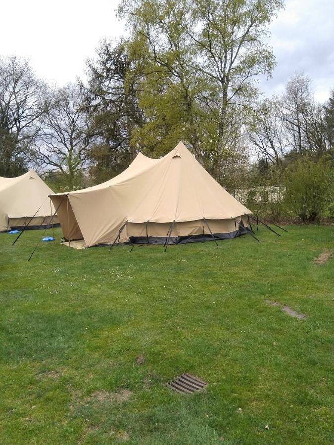 Camping für 2 Personen, mit Terrasse und Garten sowie Kinderpool und Pool in Meppen (Drenthe)