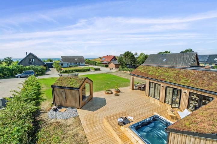 Ferienhaus für 8 Personen, mit Whirlpool und Terrasse sowie Garten und Sauna in Dänische Südsee - 3