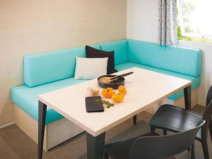Camping Campo di Liccia - Mobilhome 4 personnes - 2 chambres + climatisation in Bonifacio, Arrondissement de Sartène