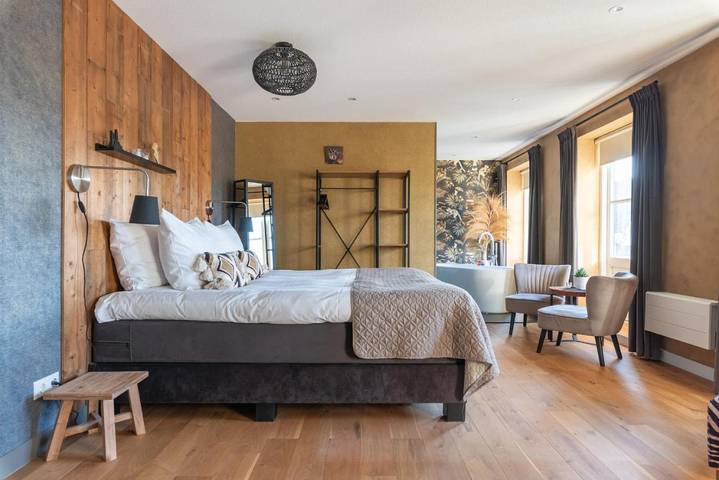 Chambre d’hôte pour 3 personnes, avec vue et jardin