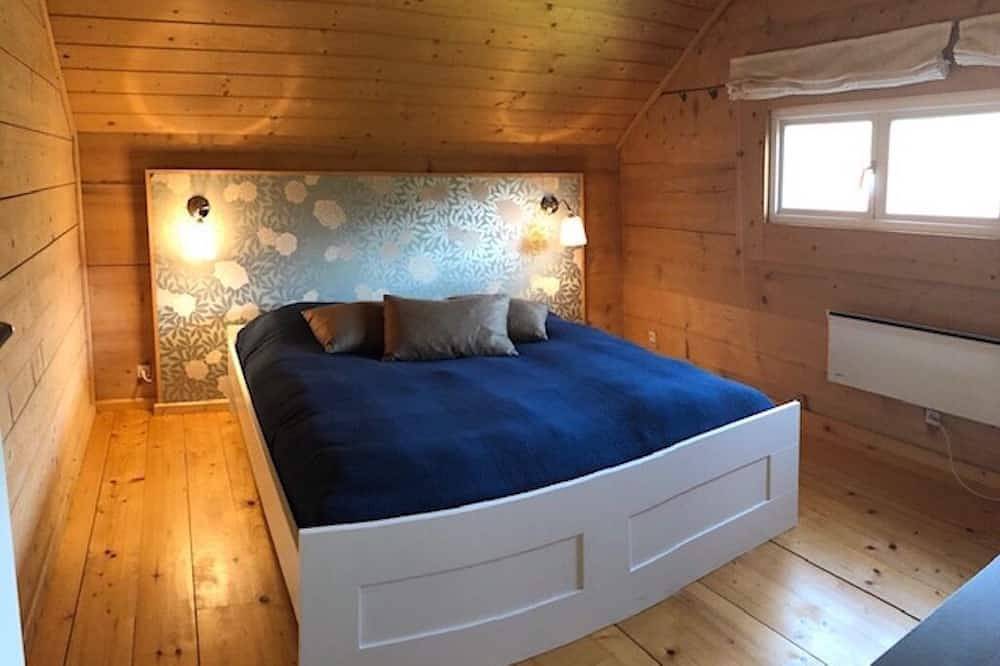Schönes Blockhaus. Sauna und Nebengebäude . Naturnah. Haustierfreundlich. in Vallåsen, Halland