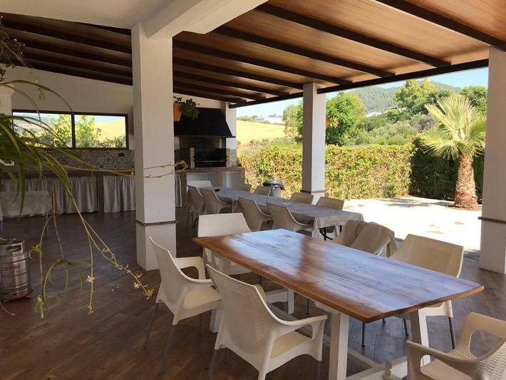 Location de vacances pour 25 personnes, avec piscine ainsi que jardin et vue, animaux acceptés à Prado del Rey - 2