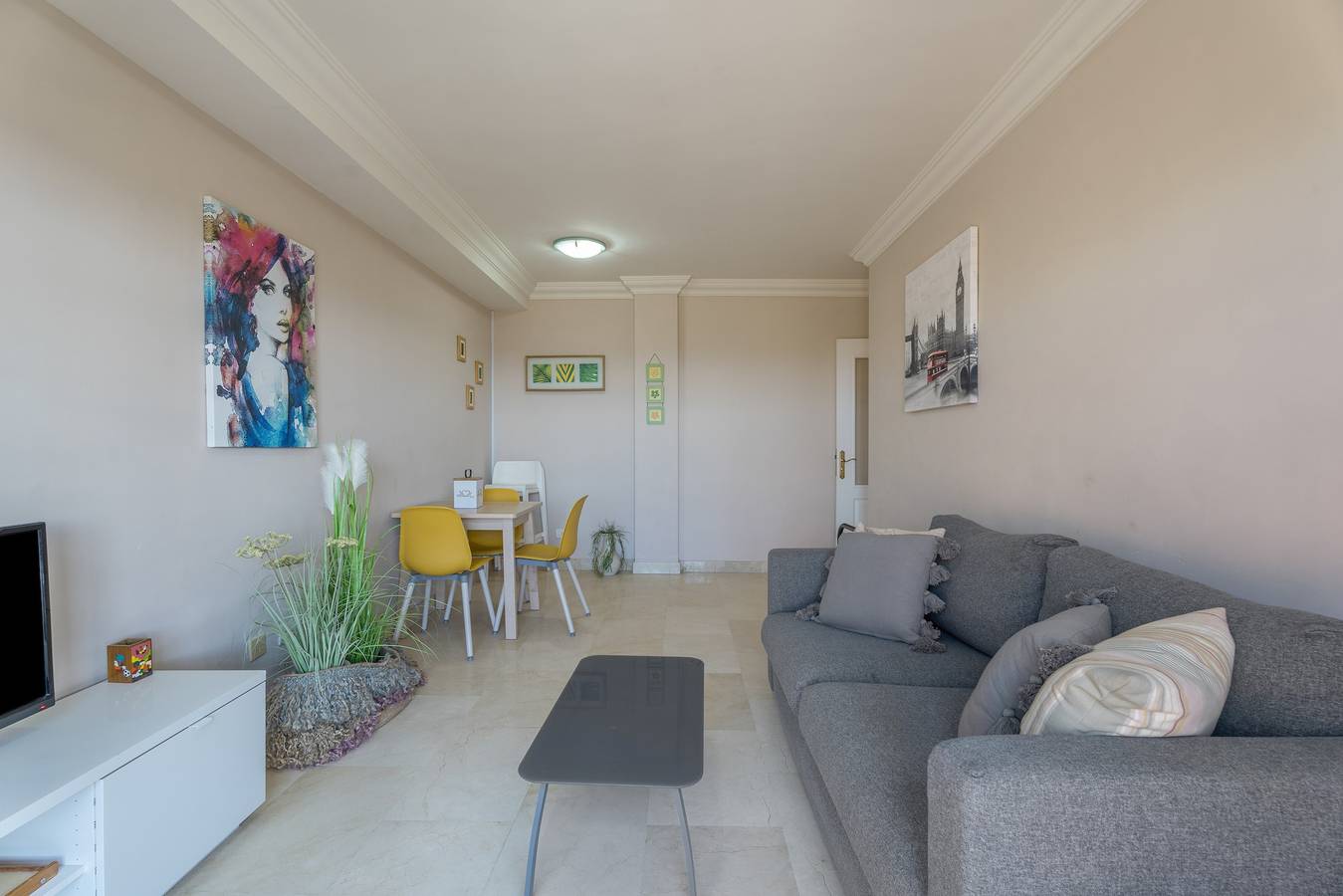 Cały apartament, 'Duque Beach' Holiday Apartment with Sea Views, Wi-Fi, and Air Conditioning in Playa del Duque, Adeje