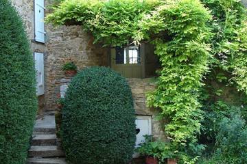 Gîte pour 6 personnes, avec jardin à Buxy