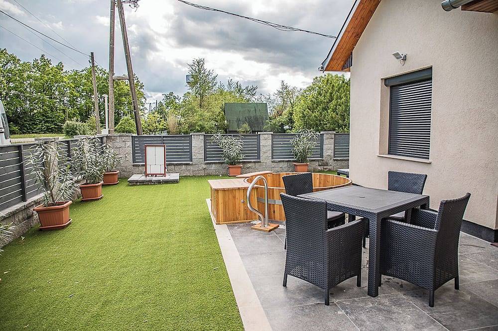 Ganze Wohnung, Berek Thermál Apartment mit Thermalbad - Apartment 2 in Berekfürdő, Komitat Jaß-Großkumanien-Sollnock