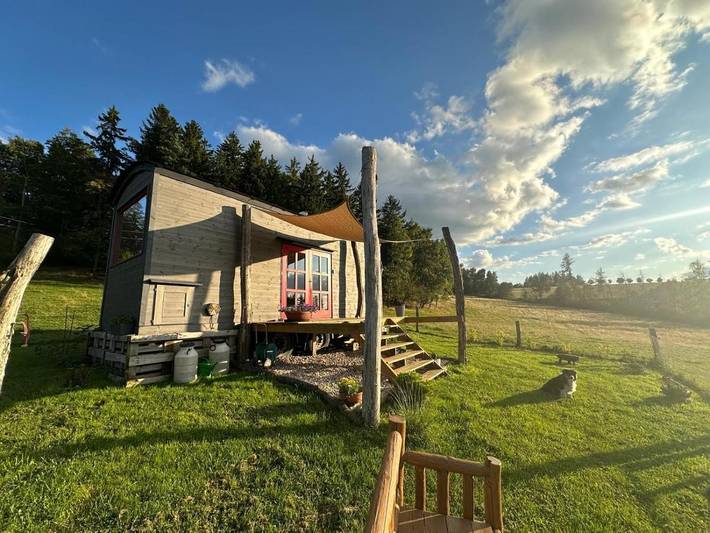 Camping für 4 Personen, mit Garten und Ausblick, mit Haustier in Tschechien