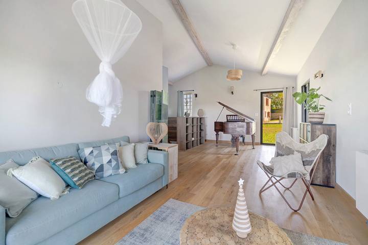 Maison de vacances pour 6 personnes, avec jardin, adapté aux familles dans l' Ariège