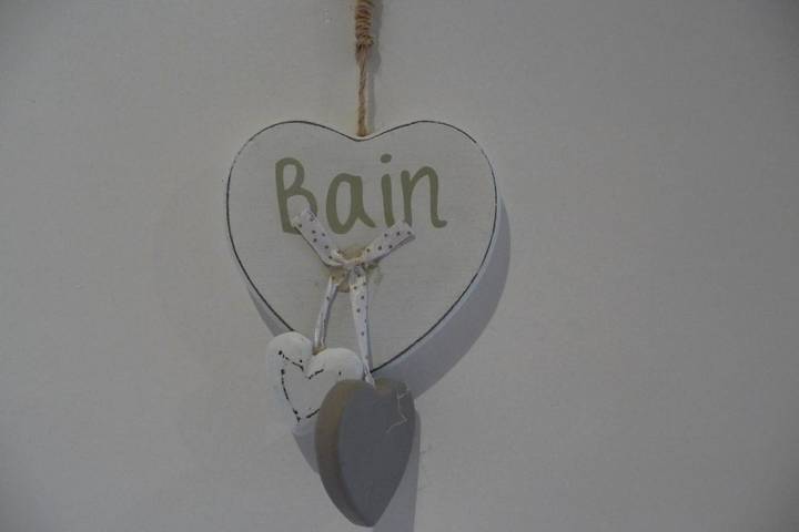 Chambre d’hôte pour 2 personnes, avec terrasse ainsi que jardin et vue à Érezée - 3