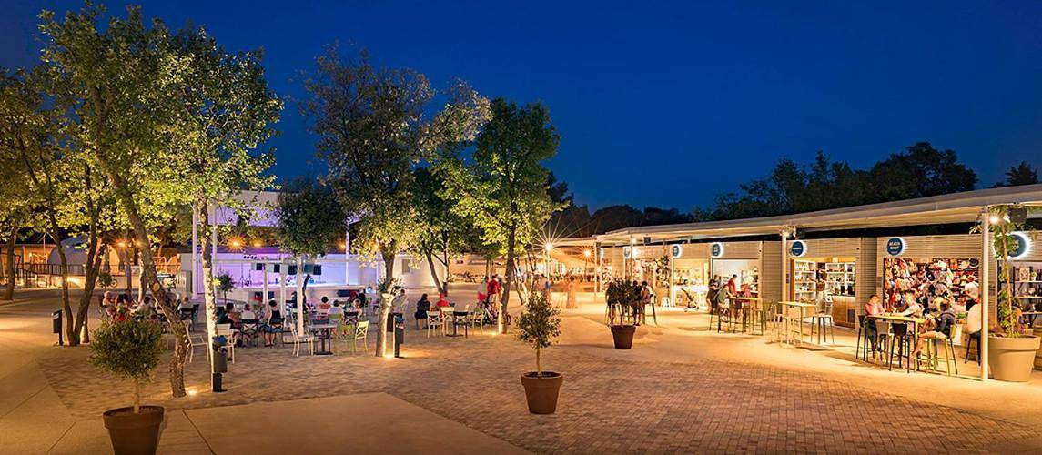 Istra Sunny Tent in Lanterna Premium Camping Resort 4* in Lanterna, Tar-Vabriga
