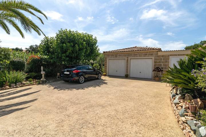Chambre d’hôte pour 2 personnes, avec Jardin en Corse-du-Sud - 2
