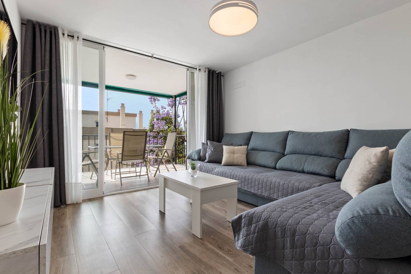 Entire apartment, Al Andalus in Montemar Torremolinos, Torremolinos