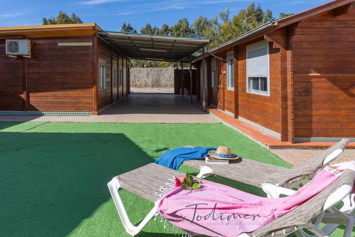 Casa de vacaciones para 6 personas, con piscina además de terraza y jardín - 1