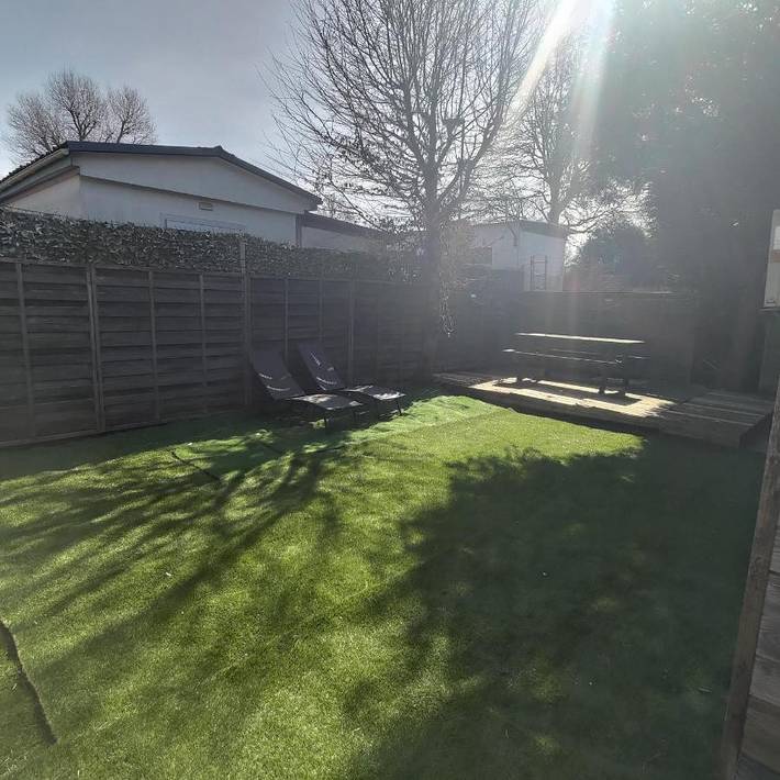 Gîte pour 4 personnes, avec jardin et terrasse à Les Bréviaires - 2
