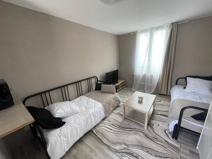 Gîte pour 3 personnes, avec terrasse à Creil - 2