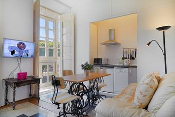 Studio for 2 People in Málaga Central District, Malaga, Photo 2