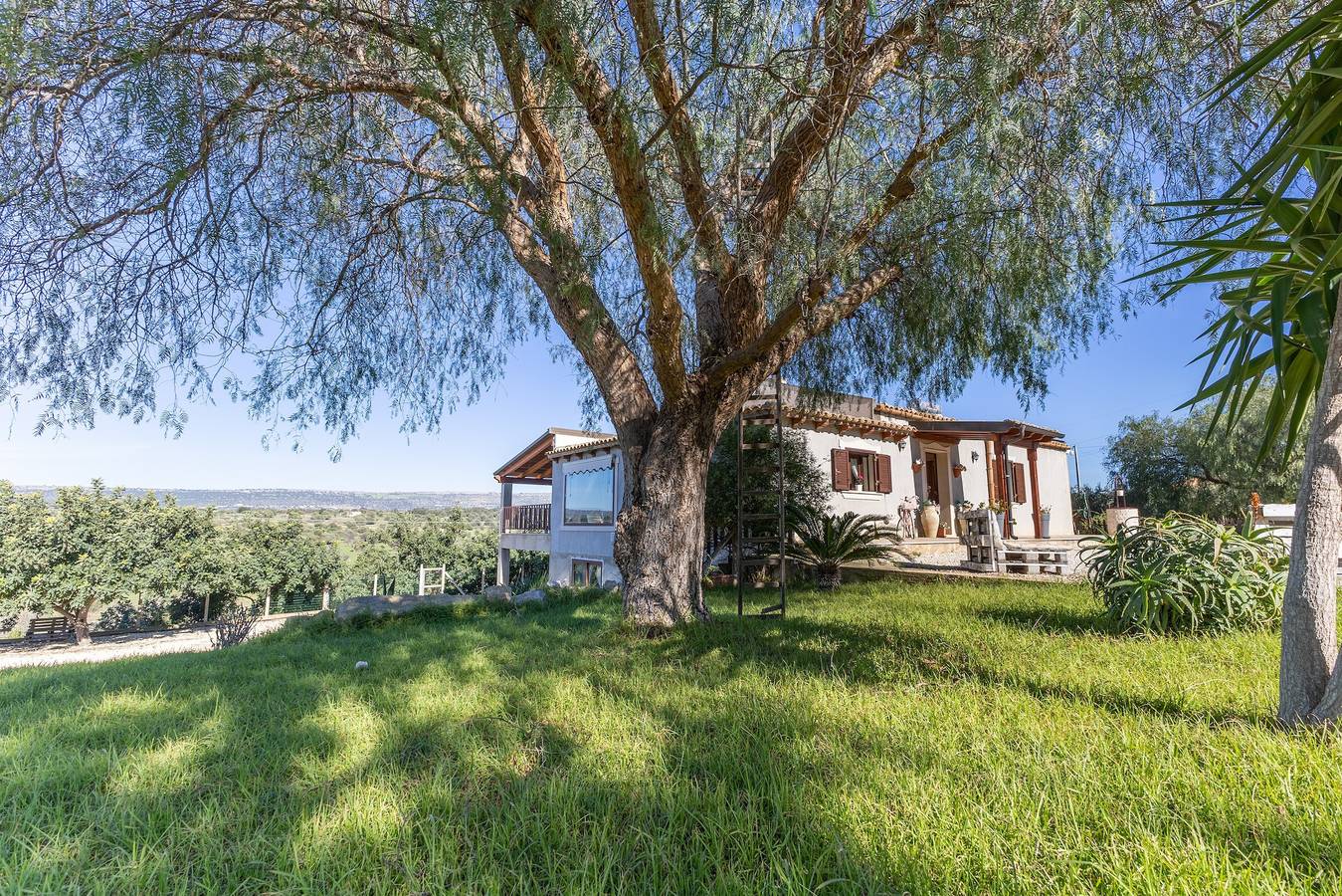 Villa 'Il Rifugio Della Quiete' con vista sulle montagne, Wi-Fi e aria condizionata in Scicli, Provincia di Ragusa
