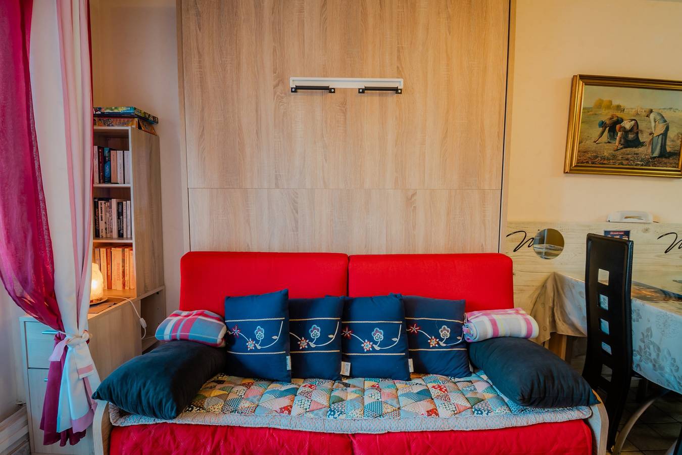 Ganze Wohnung, Apartment „Rez-de-jardin“ mit privater Terrasse und Wlan in Courseulles-sur-Mer, Caen und Umgebung