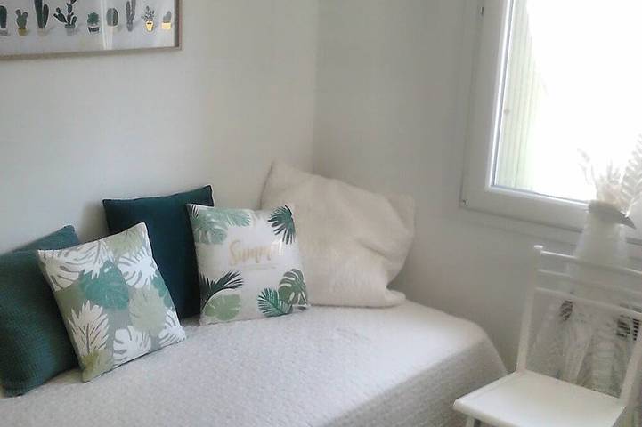 Location de vacances pour 5 personnes, avec terrasse à Vailhan - 2