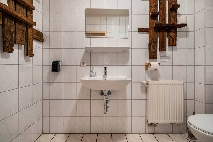 Ferienwohnung für 3 Personen, mit Sauna und Seeblick sowie Garten, mit Haustier in Lychen - 4