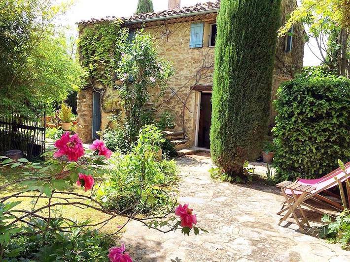 Chambre d’hôte pour 2 personnes, avec piscine ainsi que vue et jardin - 1