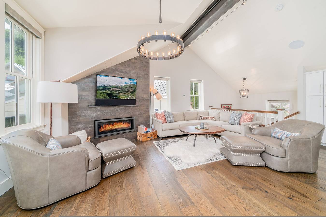 Holly Luxury Home - 5 Br, 5.5 Ba - Sleeps 12 in Telluride, Telluride Ski Resort