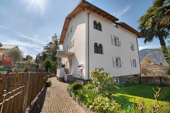 Ferienwohnung für 4 Personen, mit Balkon und Garten