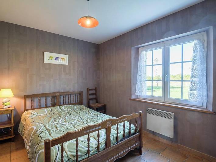 Location de vacances pour 6 personnes, avec terrasse et jardin à Saint-Nexans - 3