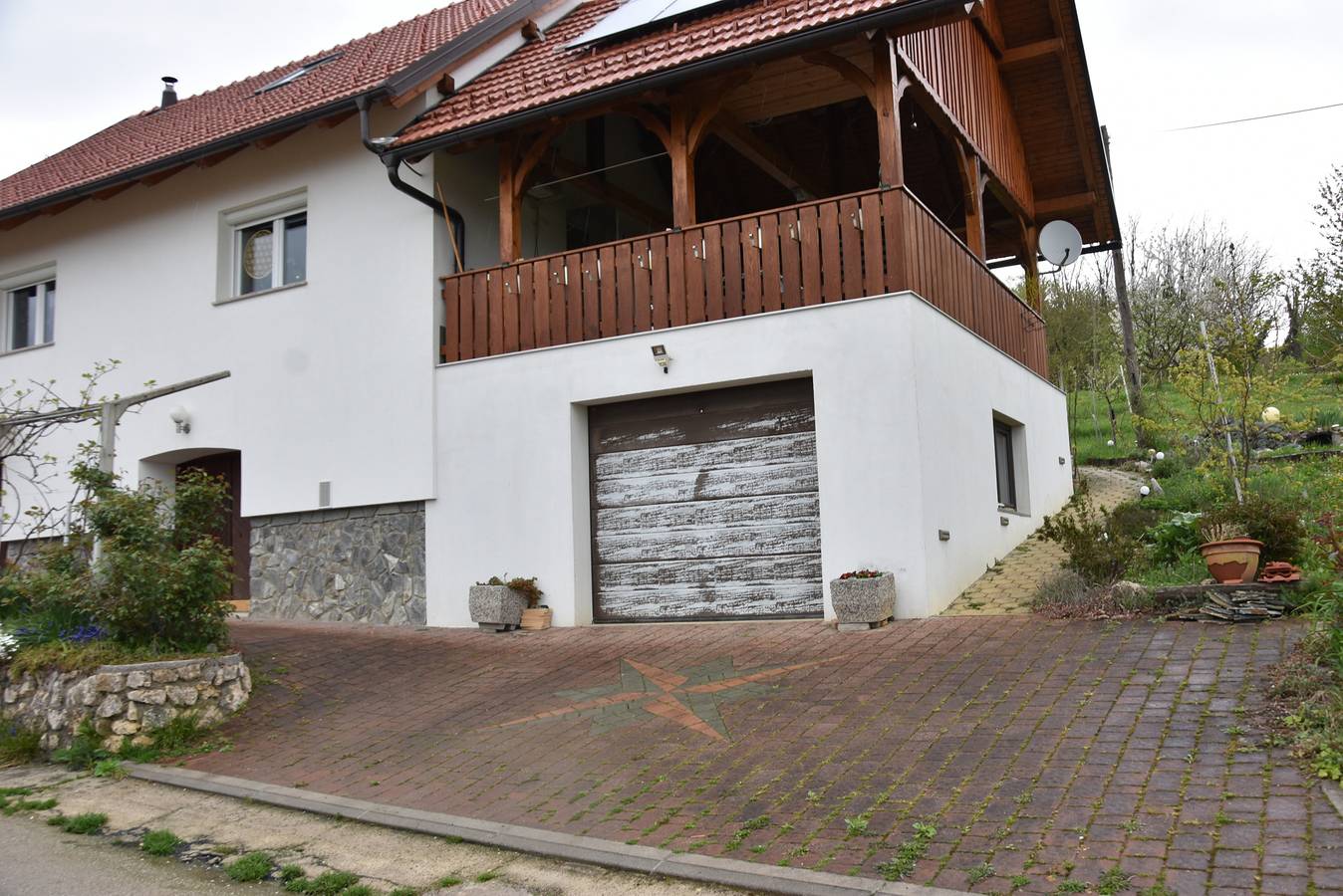 Ganzes Studio, Studio vom Garten umgeben  in Möttling, Slowenien