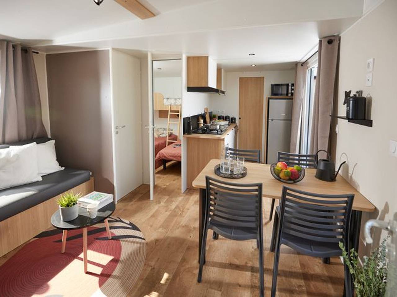 Mobil-home confortable 4 pers avec terrasse in Granges-Aumontzey, Parc naturel régional des Ballons des Vosges