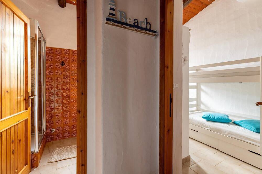 Casa vacanze con giardino, vicino al mare in La Ciaccia, Valledoria