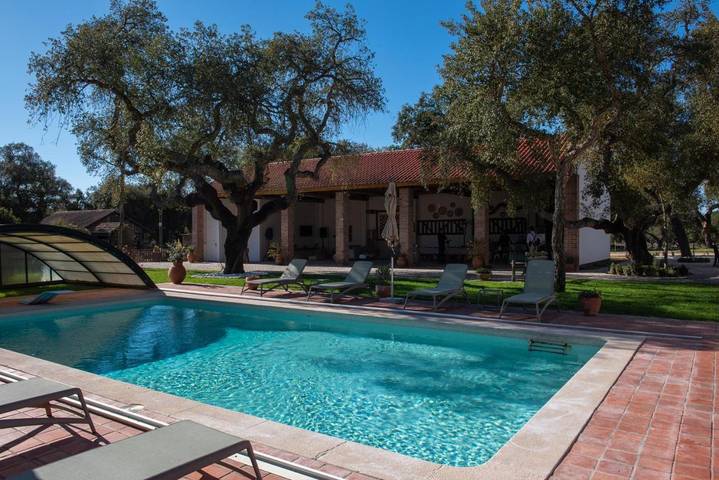 Aluguel de quarto para 2 pessoas, com Terraço e Jardim e ainda Piscina and Vista em Coruche