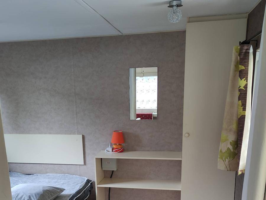 Camping La Vallée - Mobilheim 2 personen - Vergissmeinnicht in Perpezat, Regionaler Naturpark Volcans d'Auvergne