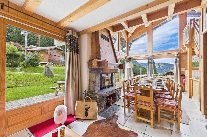 Chalet pour 21 personnes, avec sauna ainsi que jacuzzi et balcon, animaux acceptés à Avoriaz