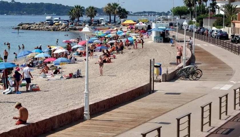 Gîte pour 4 personnes, avec jardin et vue dans Port De La Pointe Croisette - 2
