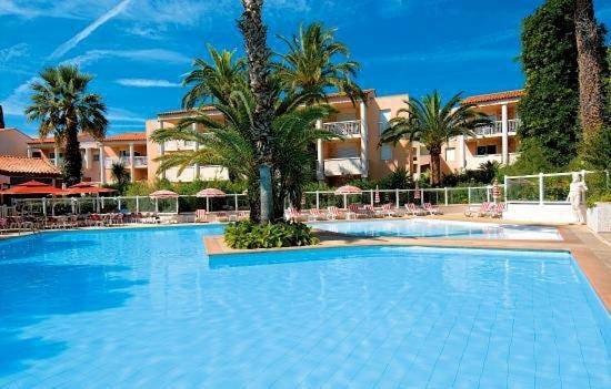 Holiday apartment for 6 people, with pool and garden as well as children pool - 1