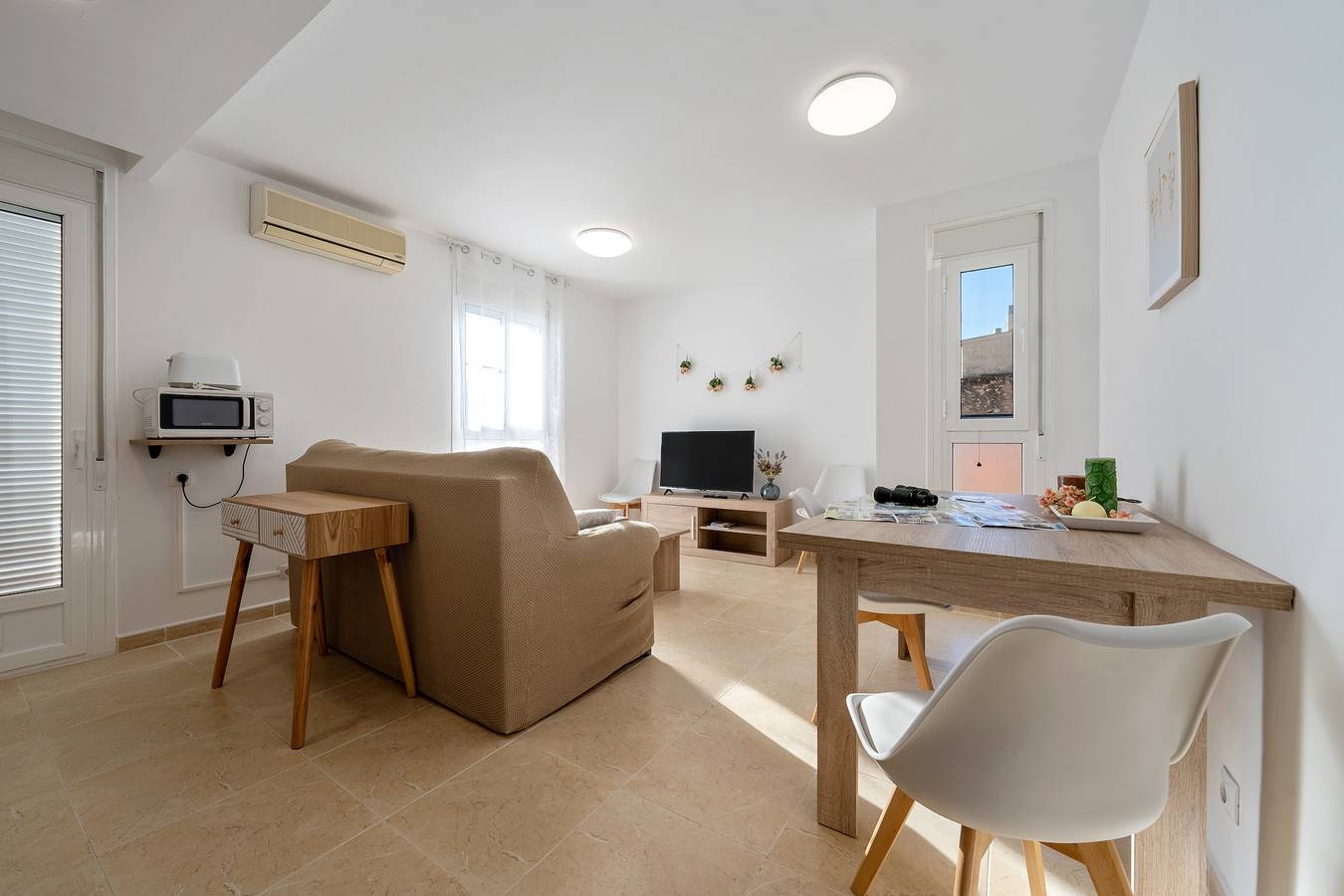 Ganze Wohnung, Ferienwohnung 'La Basseta' mit Wlan und Klimaanlage in Terres de l'Ebre, Costa Dorada