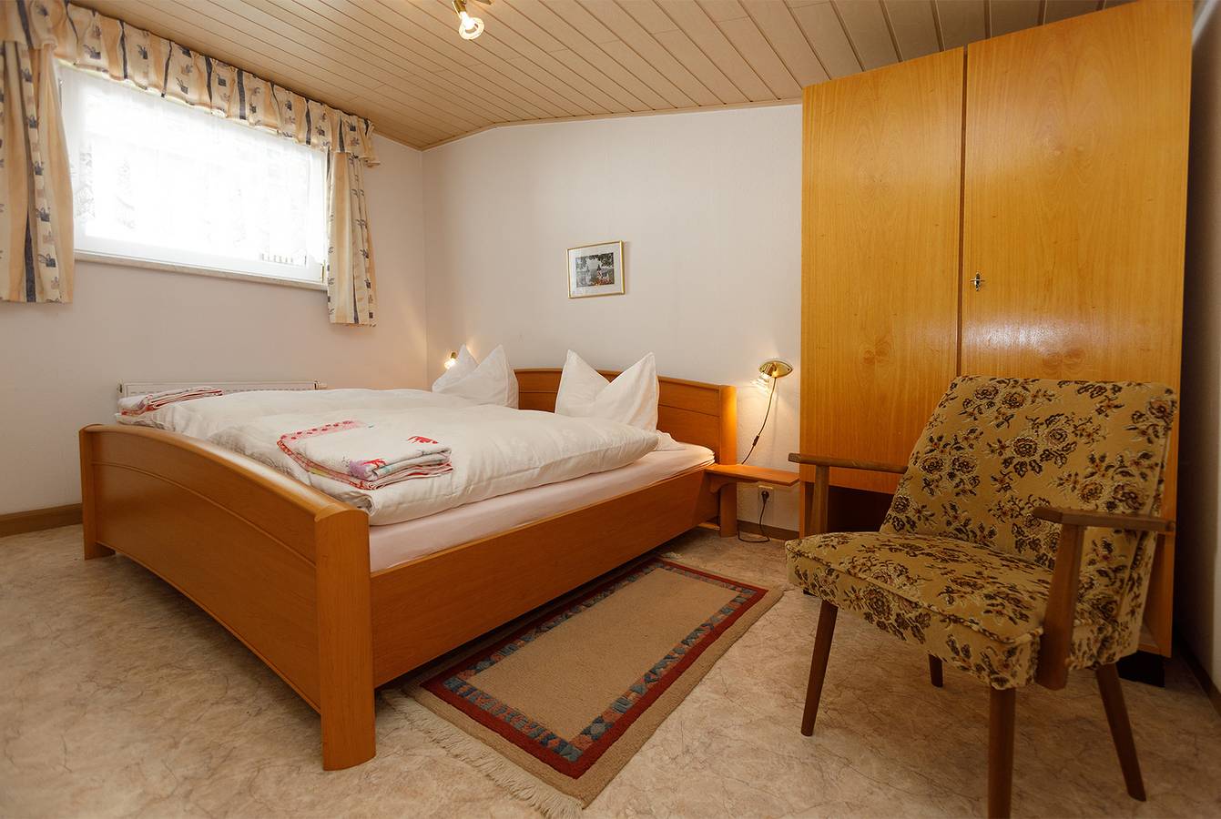 Appartement de vacances entier, Appartement de vacances pour 4 personnes avec terrasse in Erzgebirge, Monts Métallifères