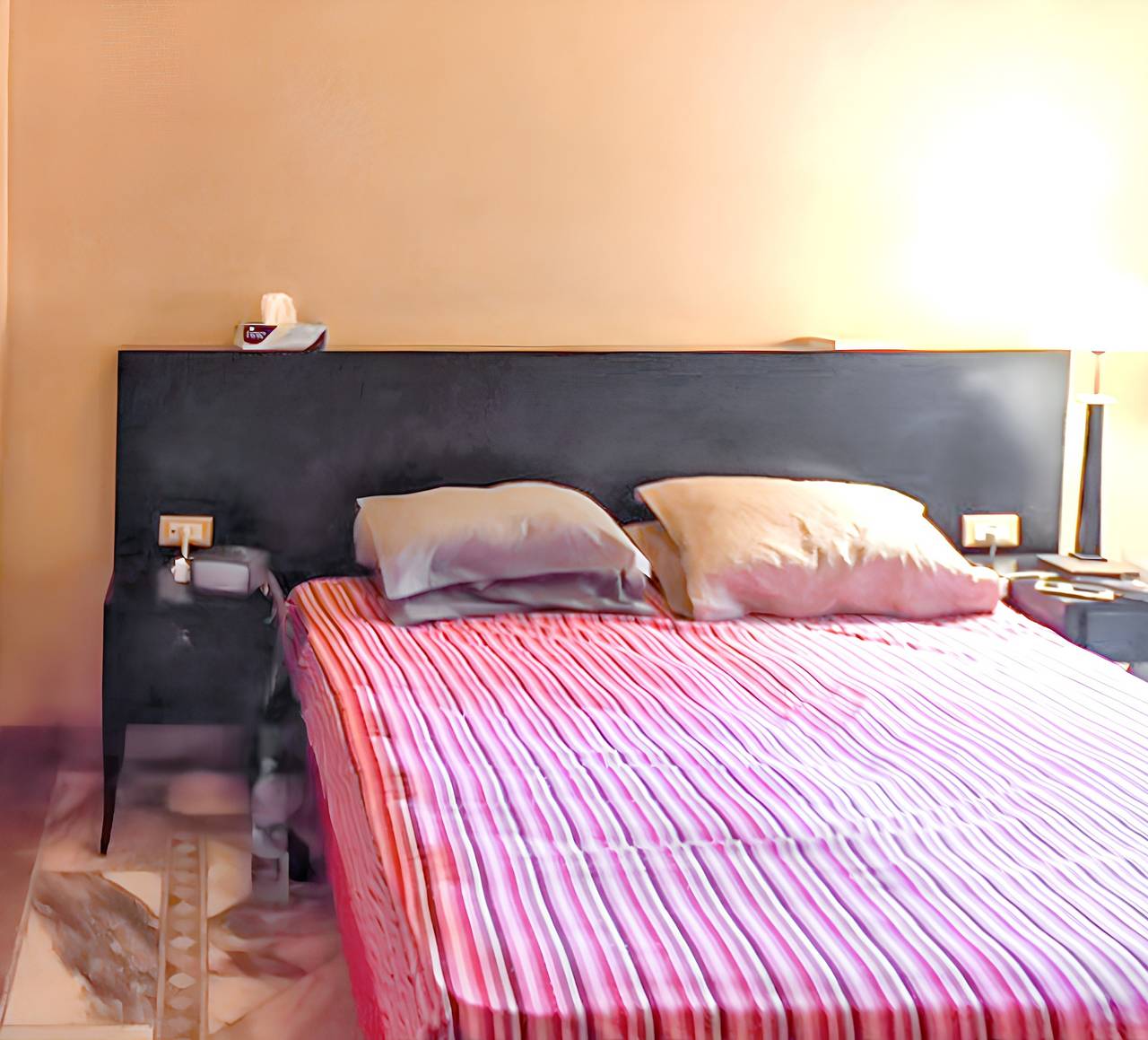 Ganze Wohnung, Komfortable Wohnung in Marrakesch mit Gemeinschaftspool, 124 m² in Annakhil, Marrakesch